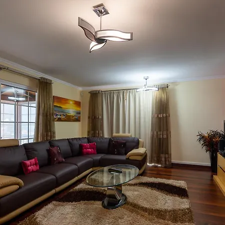 The Mountain View, By Op Ferienhaus *